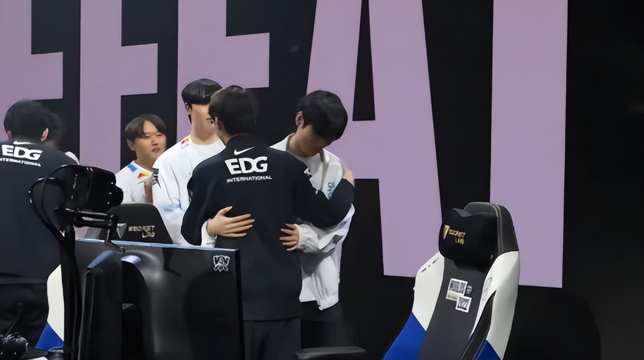 lckjdg姣旇禌,lck鍝敮闃熶紞鑳芥墦璧dg