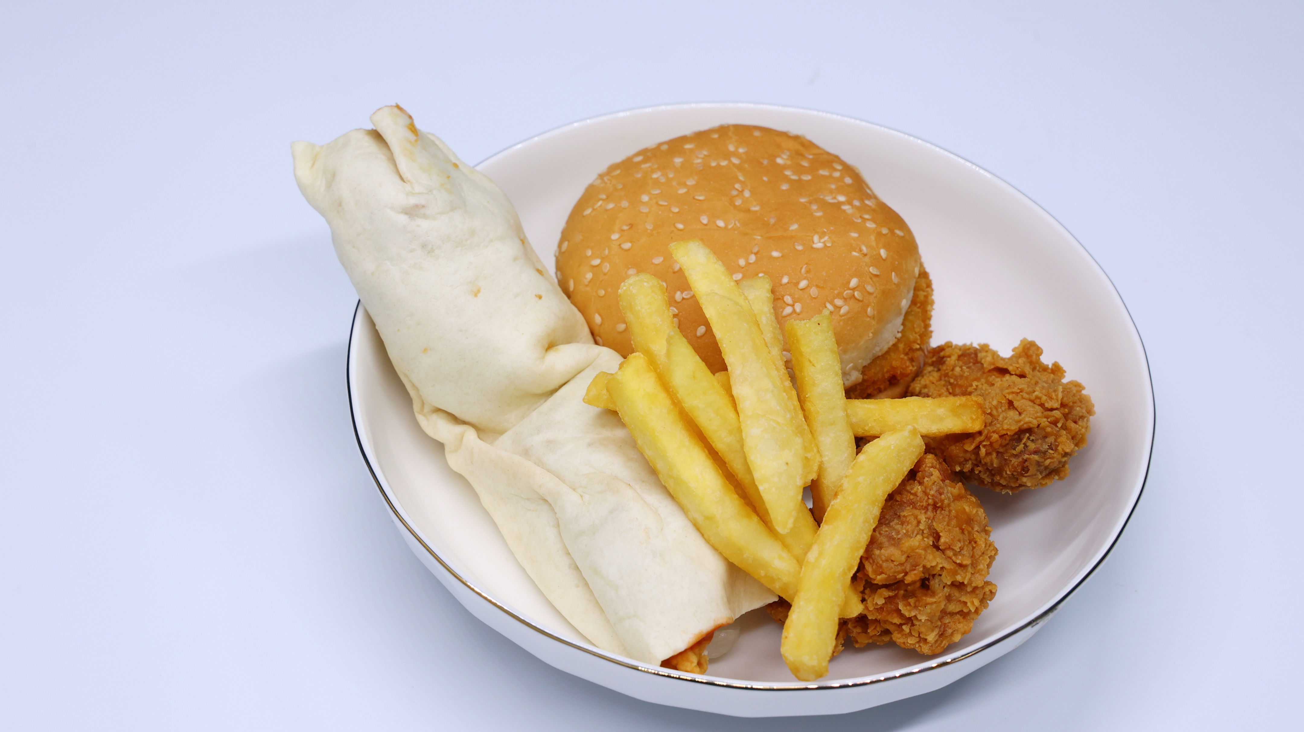 痛风发病时适宜吃什么,痛风发病期应该吃些什么