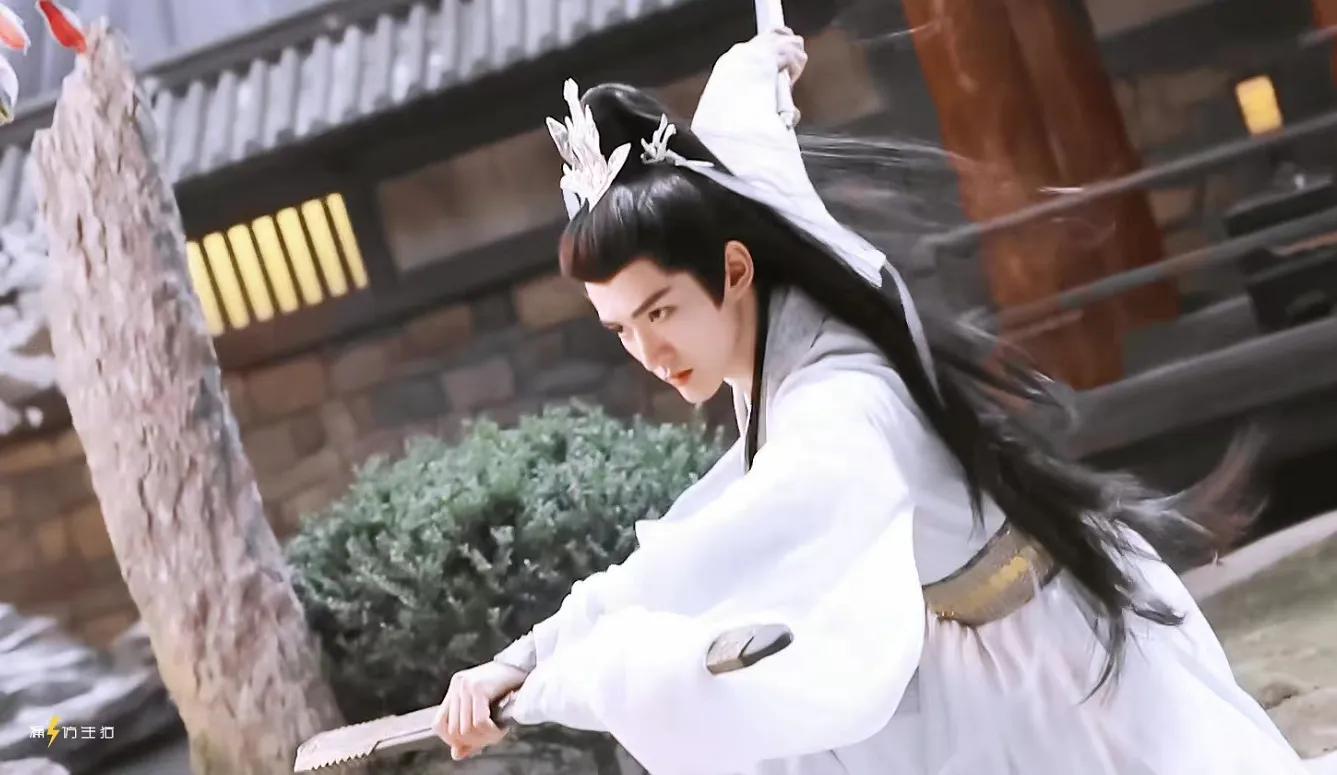 长月烬明多少集,长月烬明主题曲