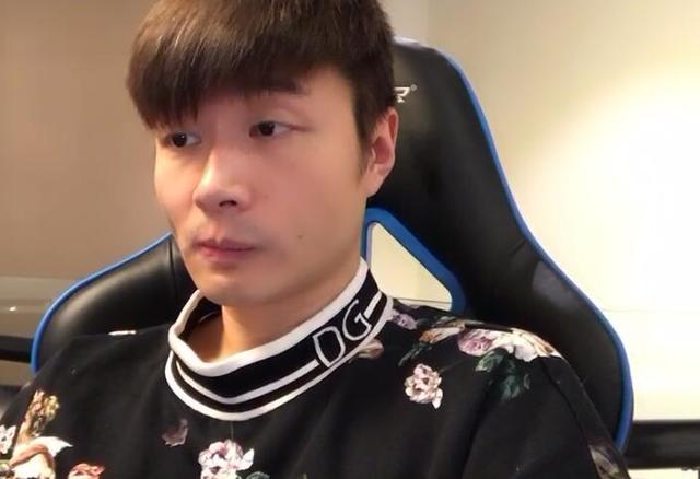 30多岁的我脾气暴躁,35岁脾气暴躁爱发脾气