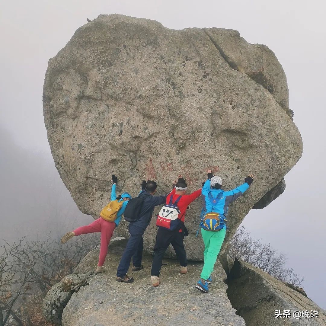 作为庄河人,没有攀援过这座山还真是一种遗憾