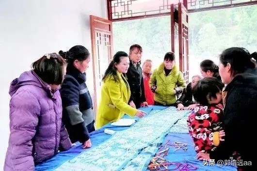 靠树叶一年赚8000万,一片树叶卖7000元