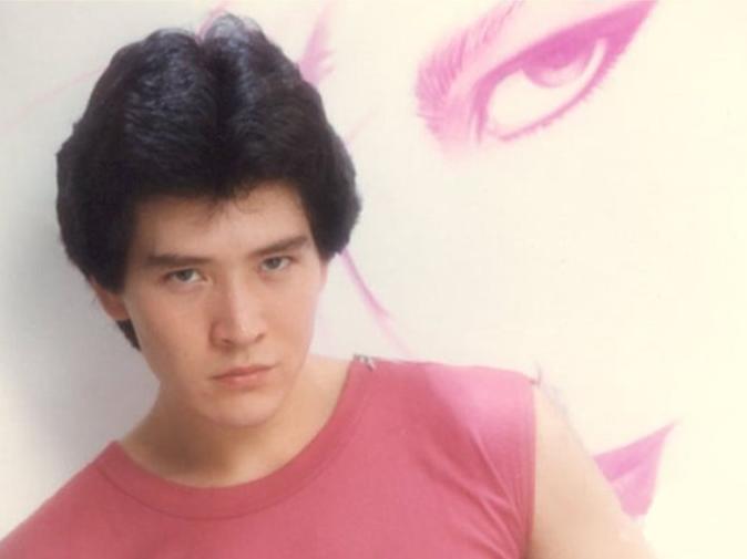 当46岁袁泉和63岁费翔站在一起，我终于明白，什么是顶级骨相