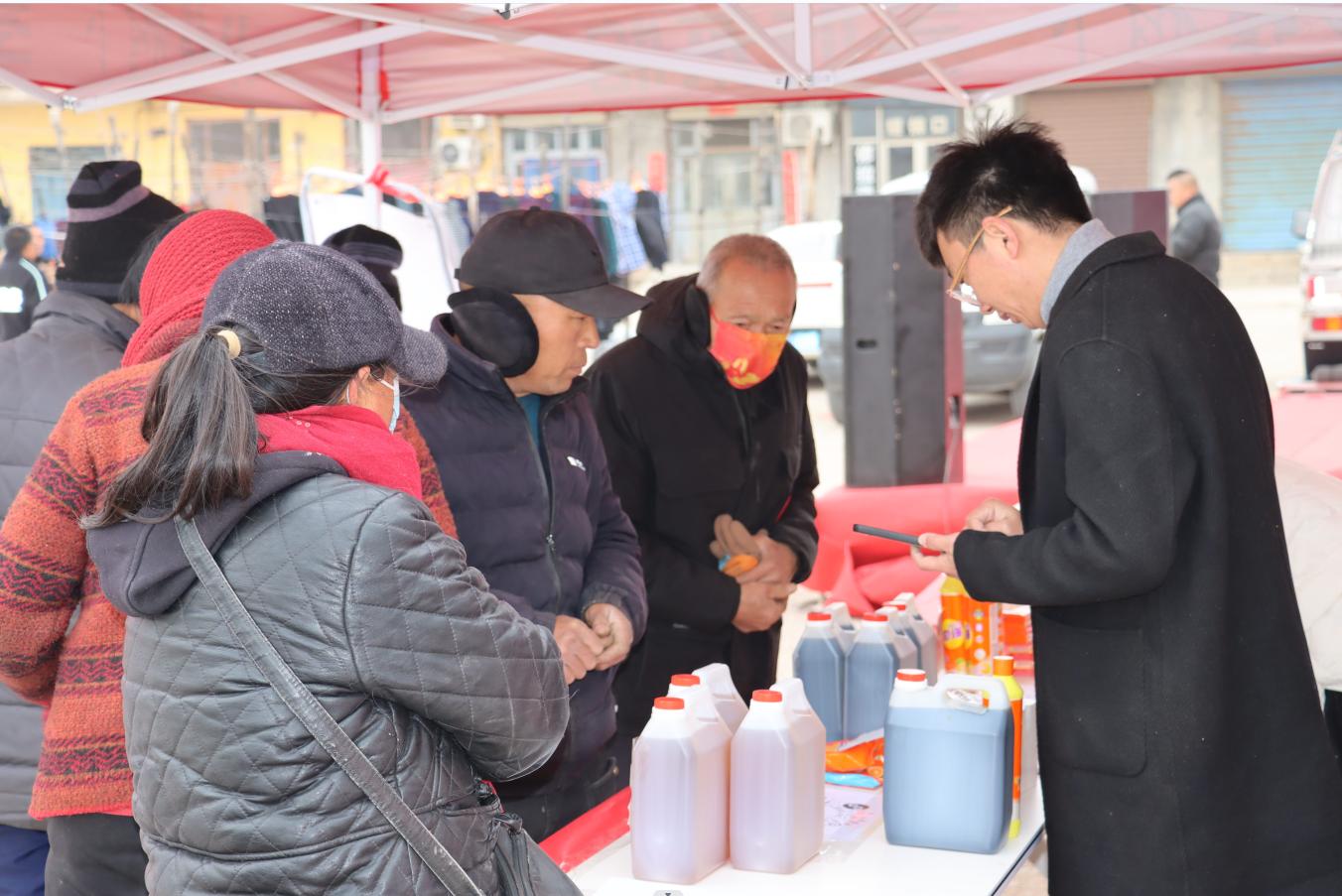 镇召开电商助力乡村振兴培训会,村级扶持电商助力乡村振兴