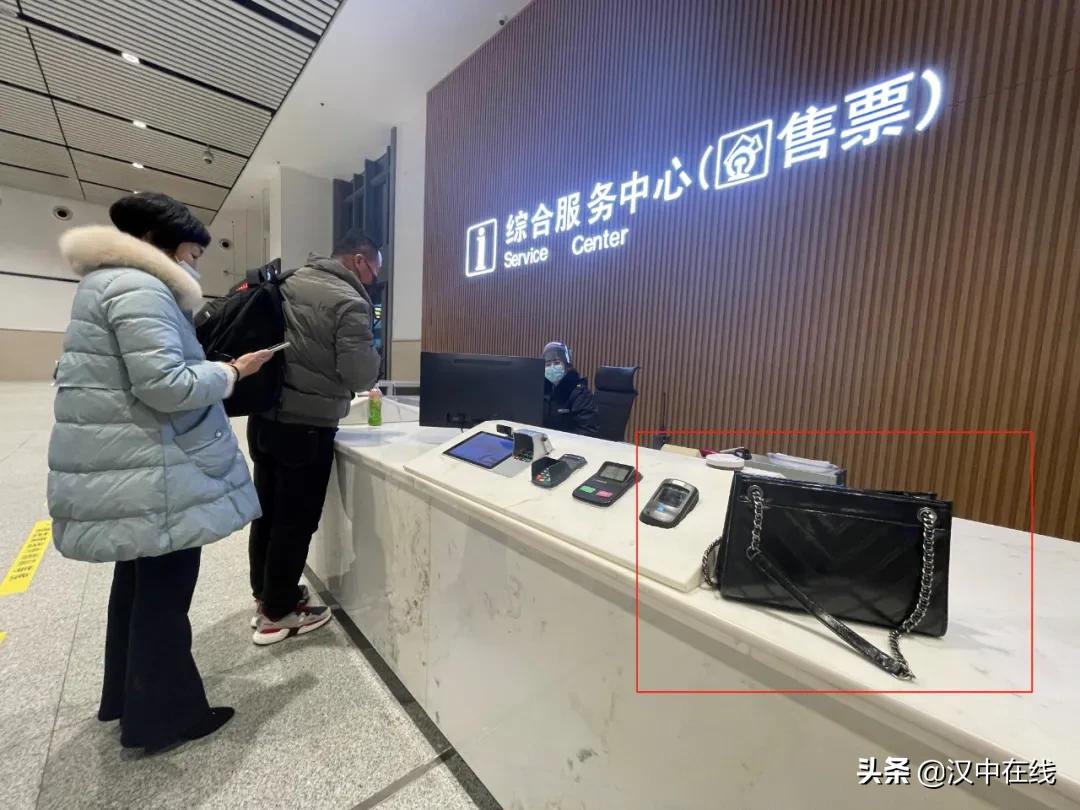 火车站内这些地方请不要“人走物留”哦