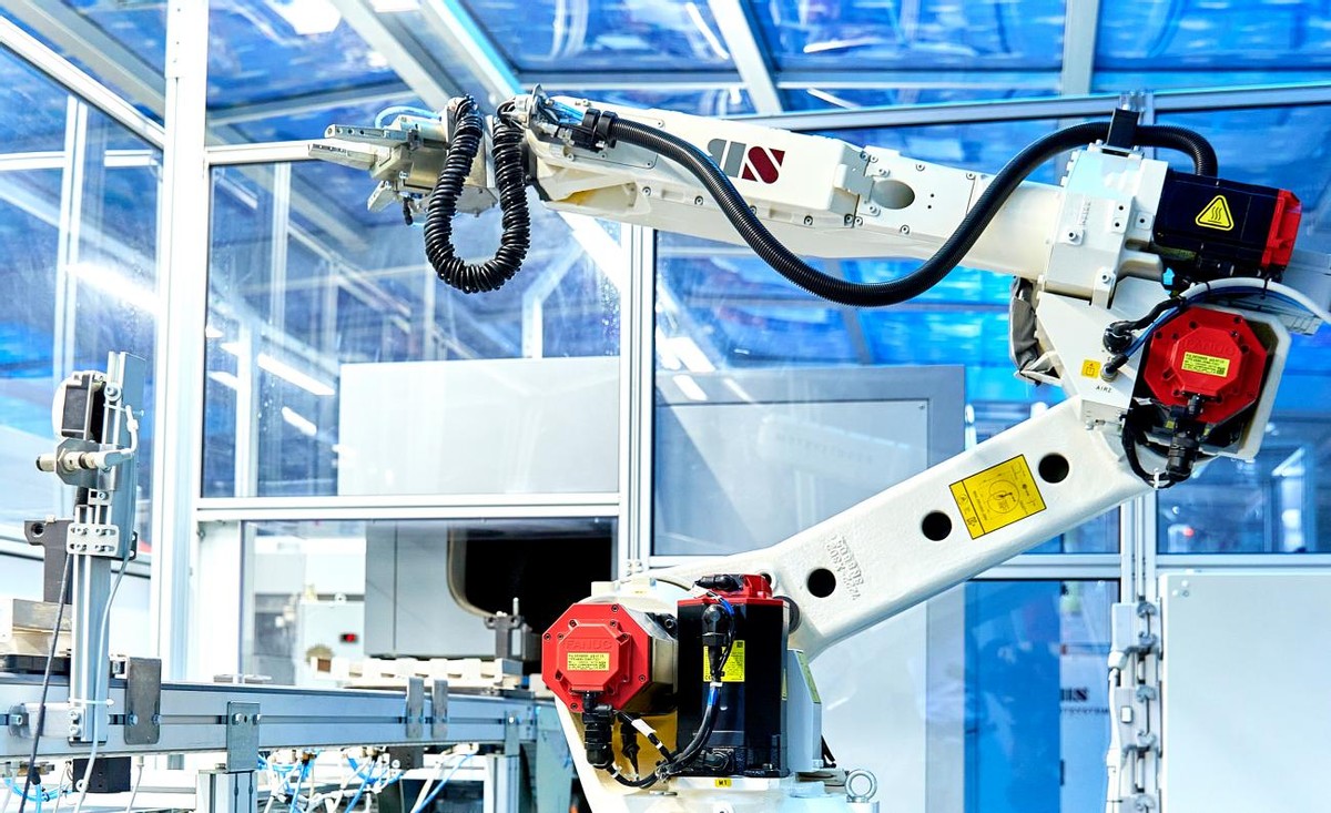 如何识别足力健老人鞋,年轻人的足力健老人鞋