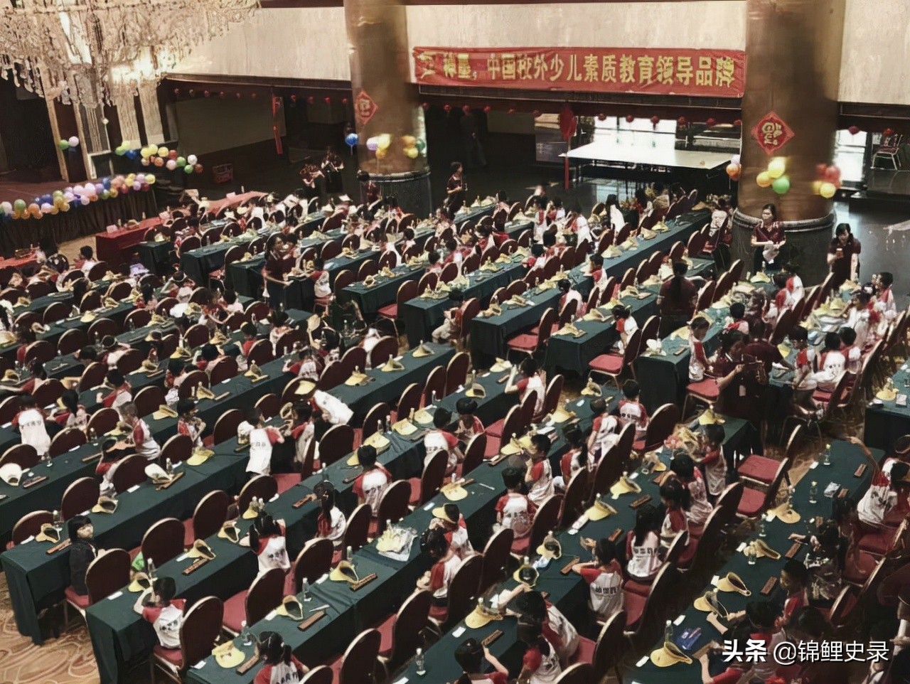 神童何雪豪被军校特招,8岁上军校的神童现在怎么样了