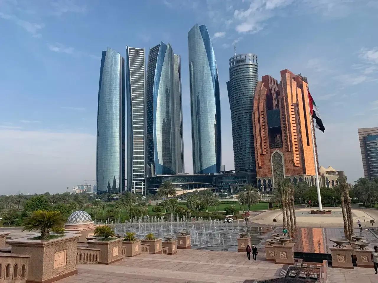 沙特队住八星级酒店！只为提前出线！国足要实现救赎、挽回颜面…