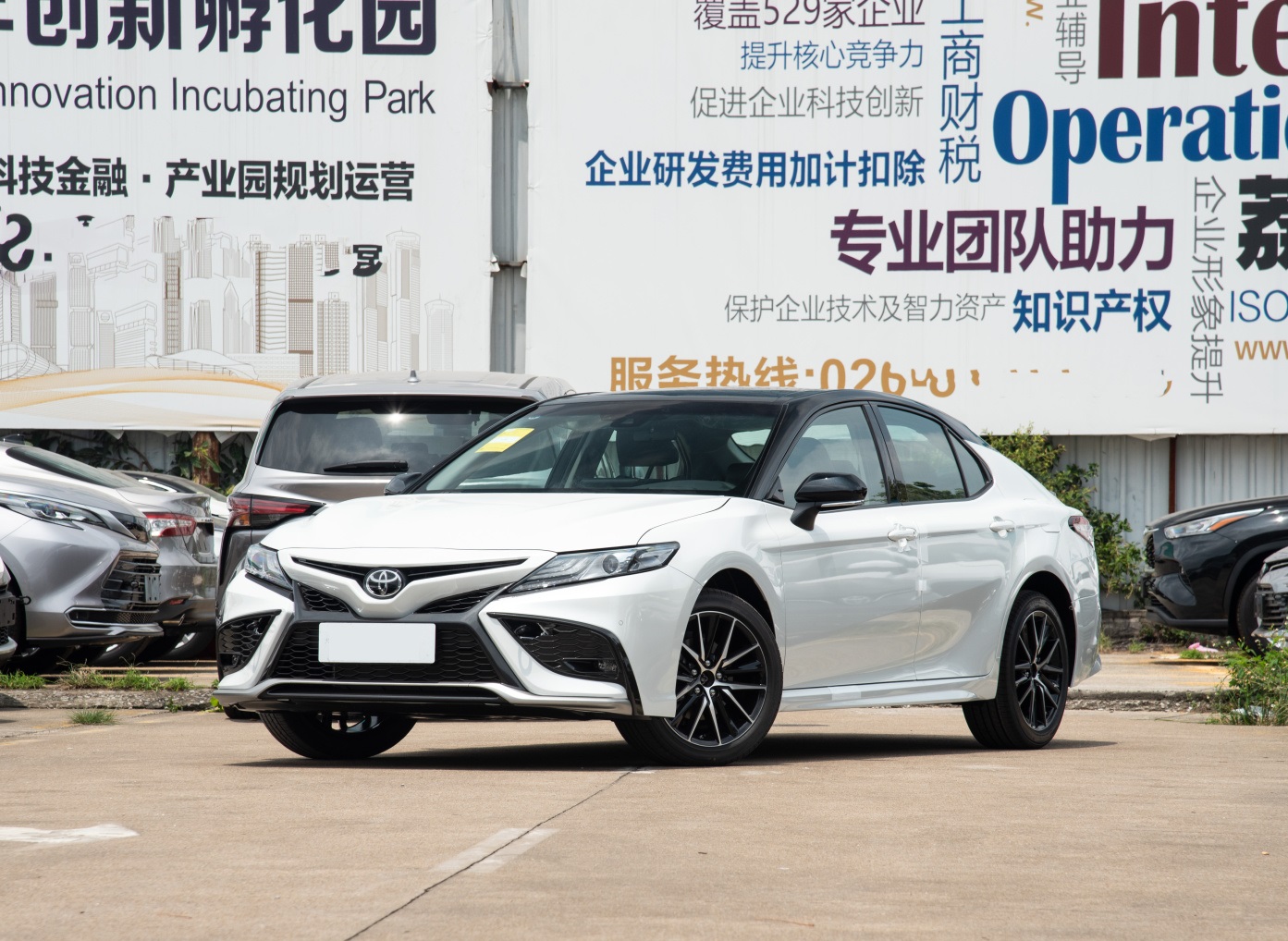 23款凯美瑞2.0锋尚版都有哪些配置,凯美瑞2.5hs锋尚版