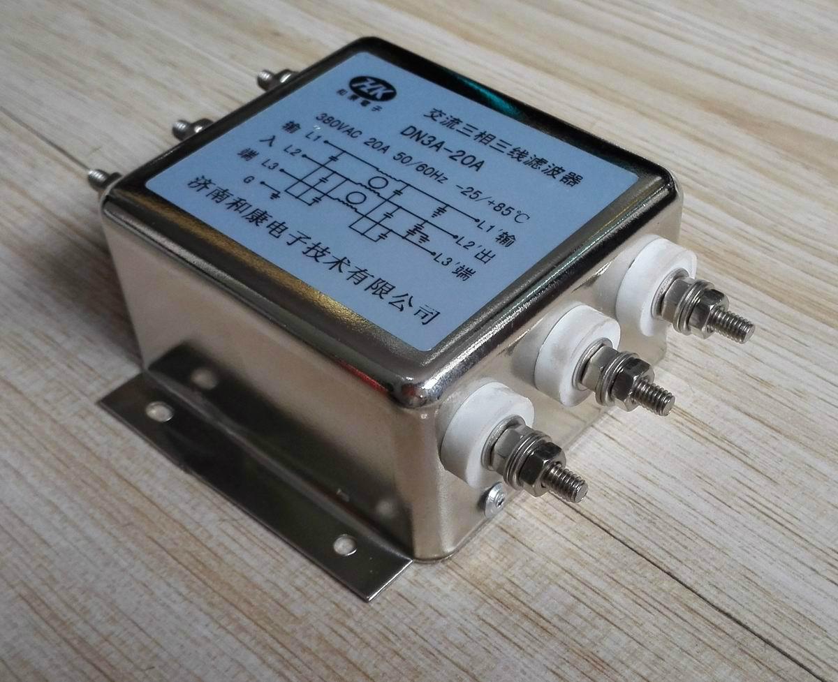 被美国诱捕的芯片专家有哪些,美国抓捕的科学家