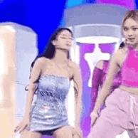 韩国女星衣服惹争议,韩国女演员衣着暴露引争议