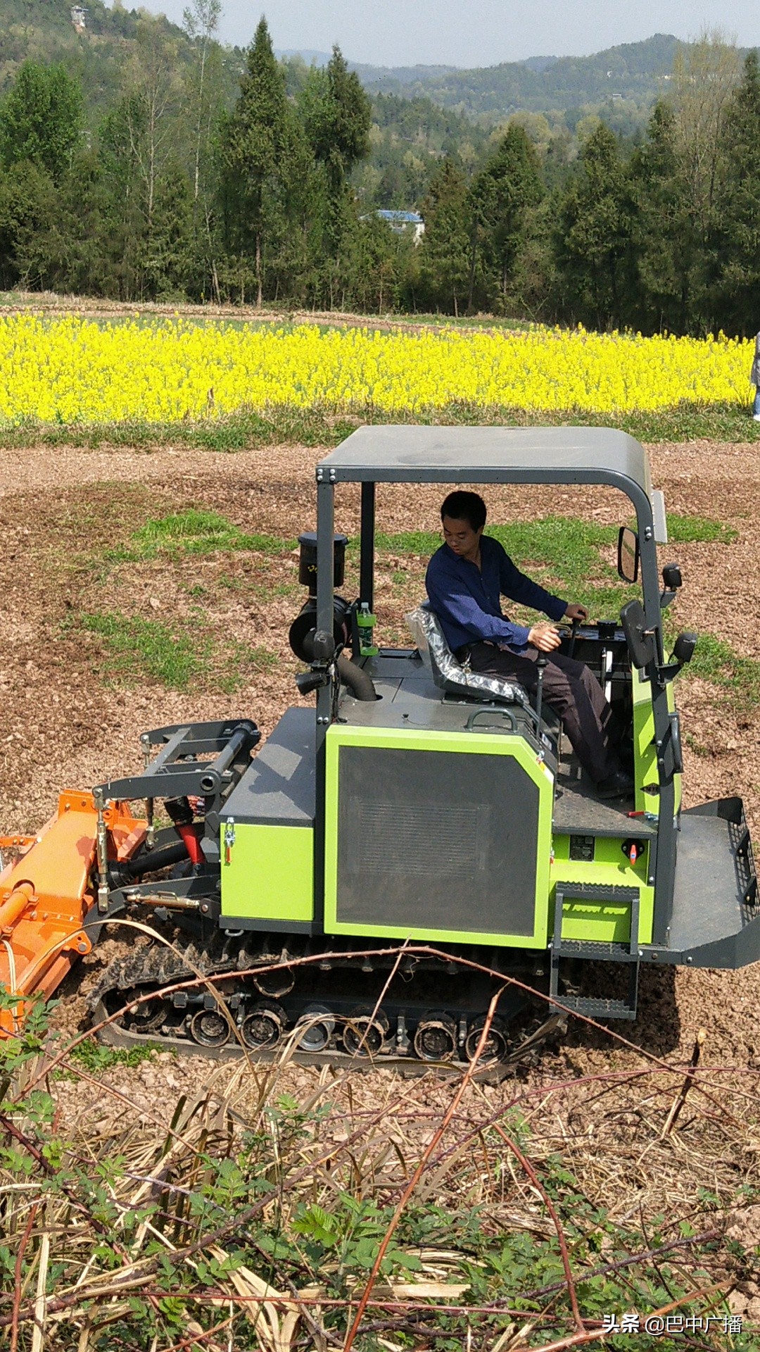 有效整治农户撂荒耕地10万亩,农村合作社撂荒土地整治