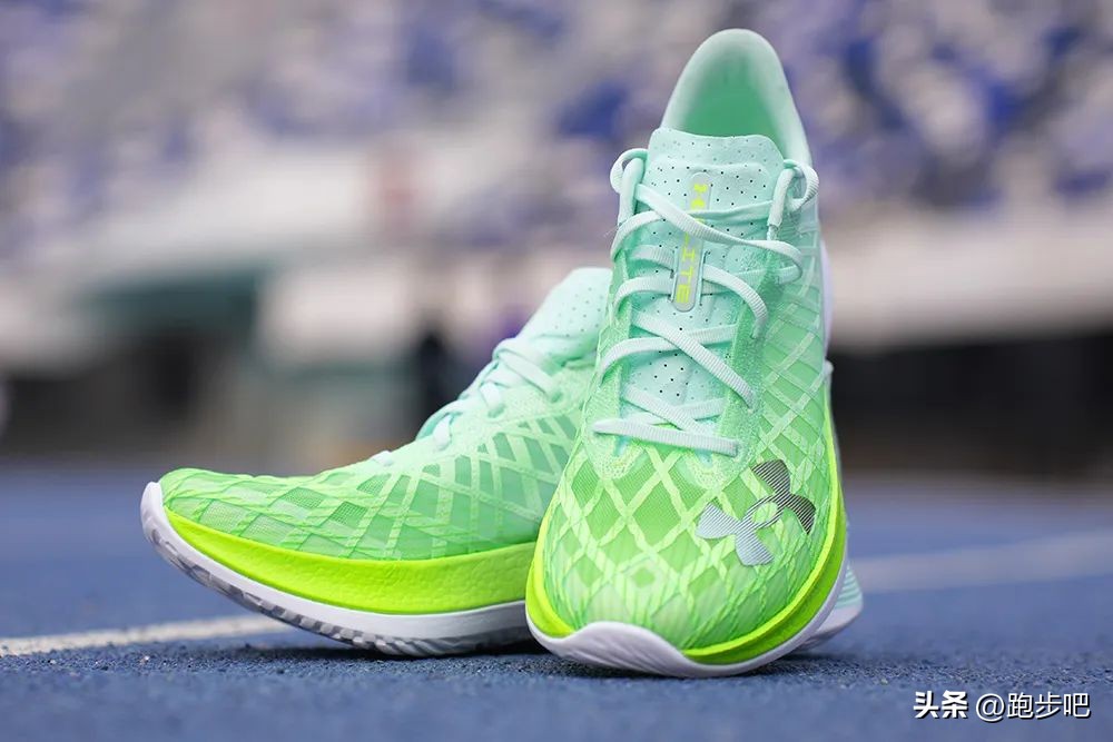 uaflowelite2跑鞋,uaflowvelocity跑鞋测试