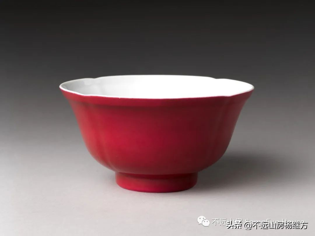 雍正乳白釉瓷器 (雍正年代青釉瓷器)