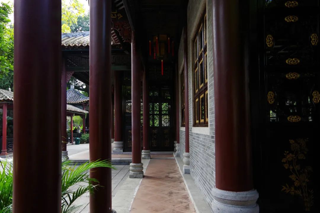 在清晖园有公交车去逢简水乡吗,广州佛山顺德一日游旅游攻略