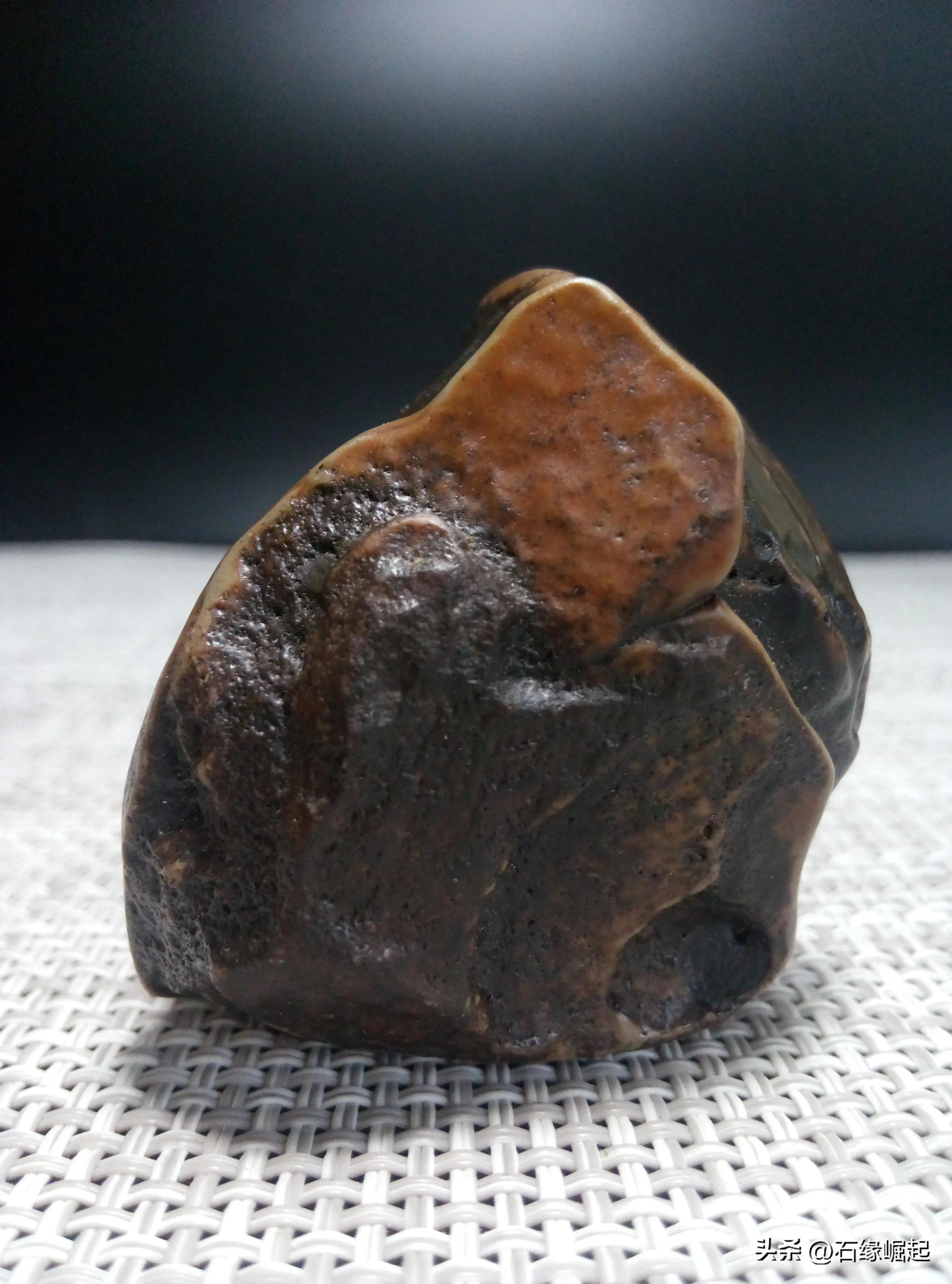 什么样的石头才算好石头呢,硬度很低的石头可以做奇石吗