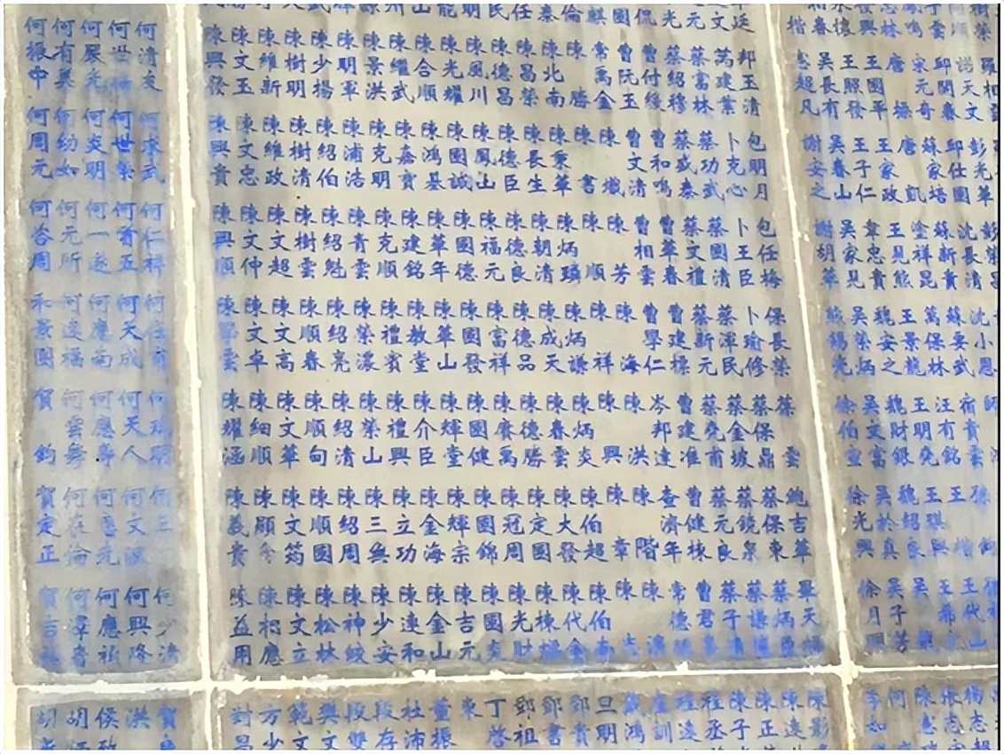 81岁院士，讲了一门“比春运火车票还难抢”的课