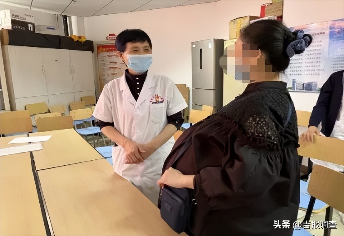 吉大二院卵巢畸胎瘤手术,24吨巨大肿瘤切除手术