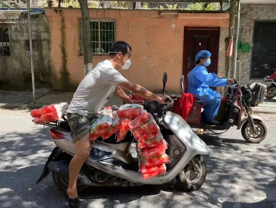 街道抗疫志愿者们的抗疫故事,抗疫最闪亮志愿者