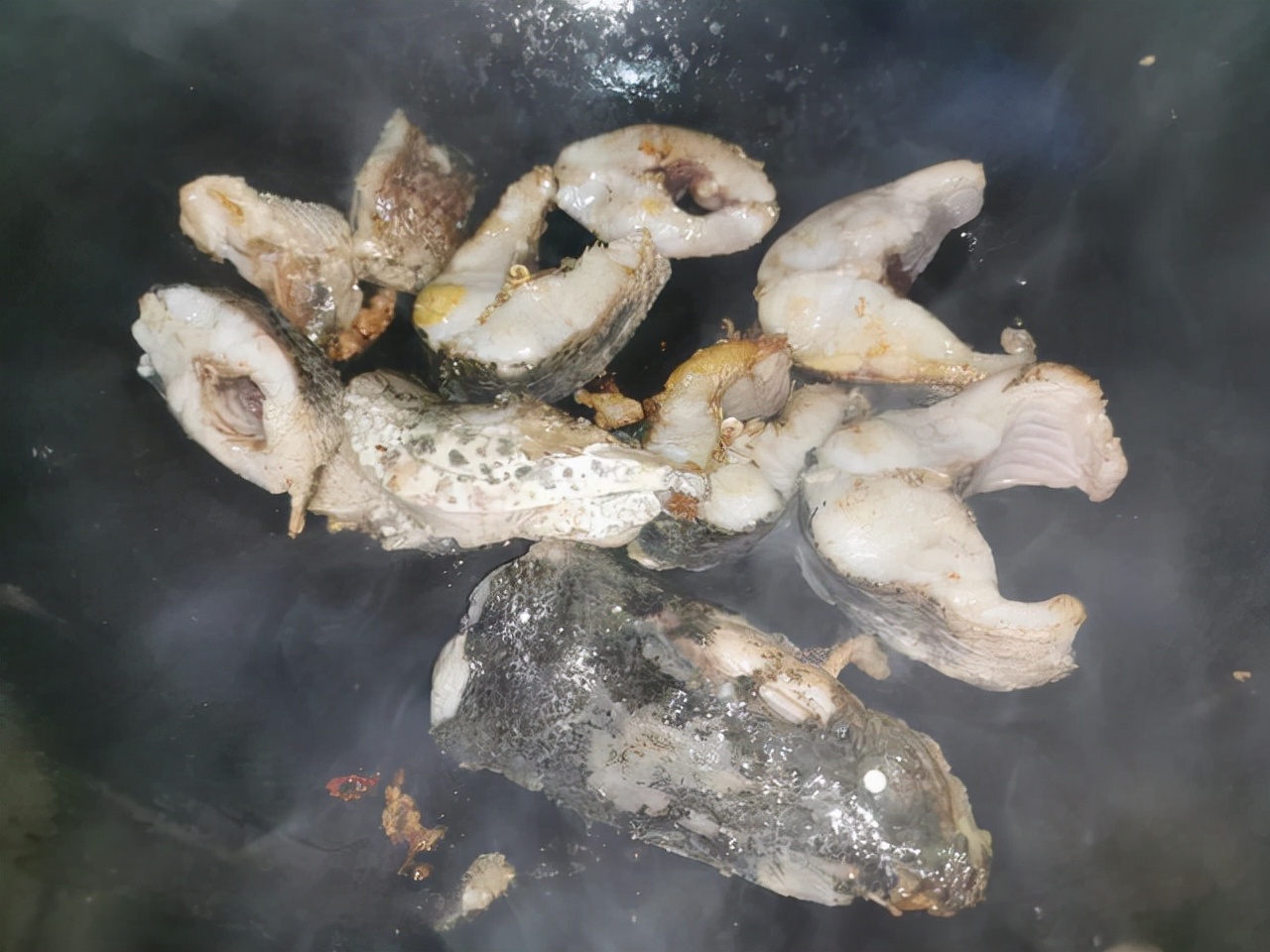 黑鱼汤怎么炖了不白,黑鱼汤如何炖才能不腥