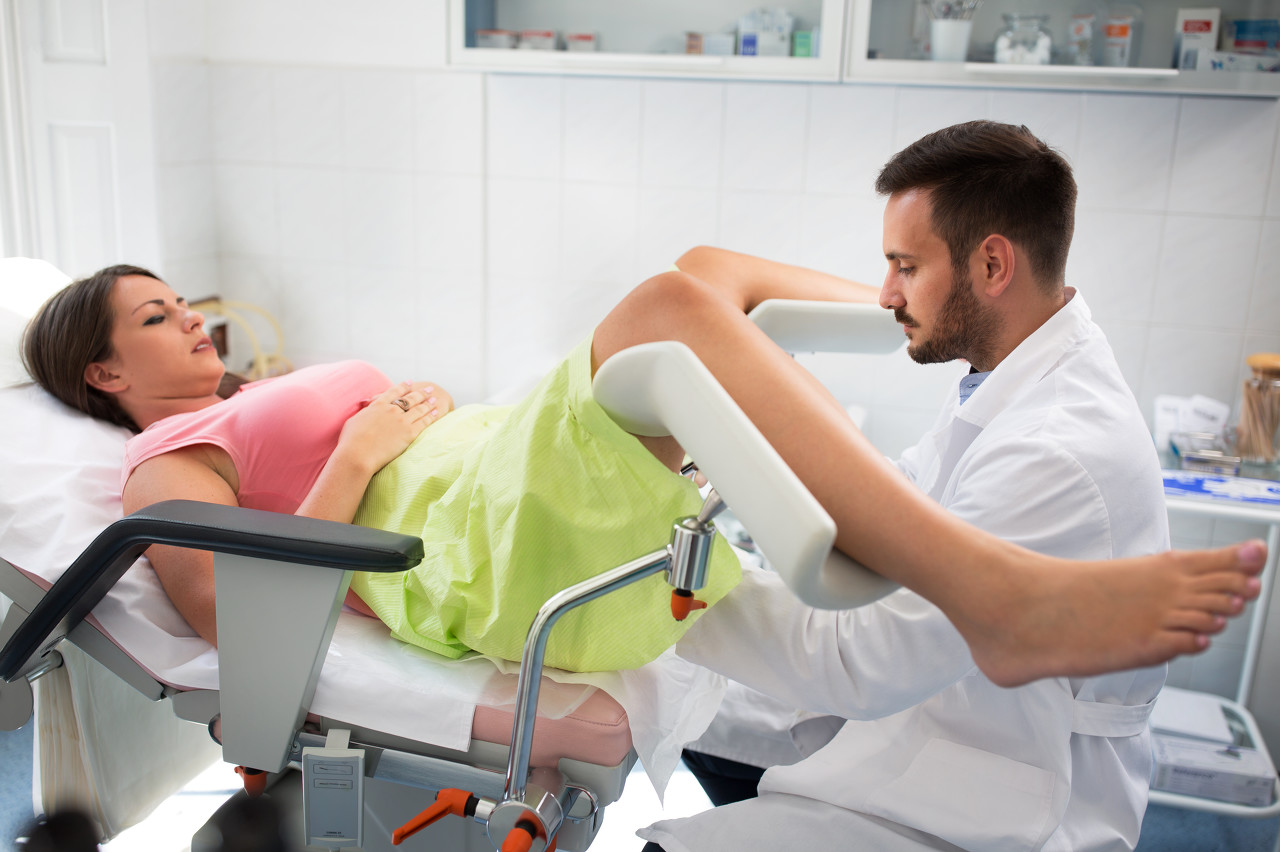 第一次检查妇科要检查啥,第一次到医院看妇科什么流程