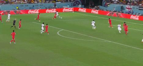 韩国2:3加纳，两轮1分，出线告急，加纳摧垮了韩国队的信心