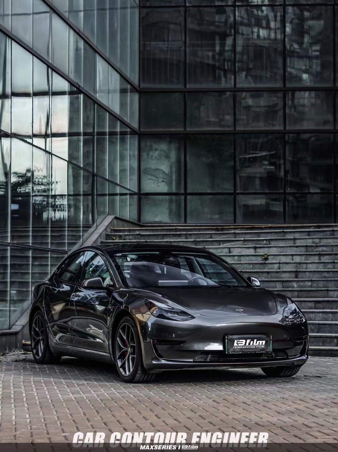 特斯拉改色膜modely液态龙血红,特斯拉改色膜modely梦幻紫金灰