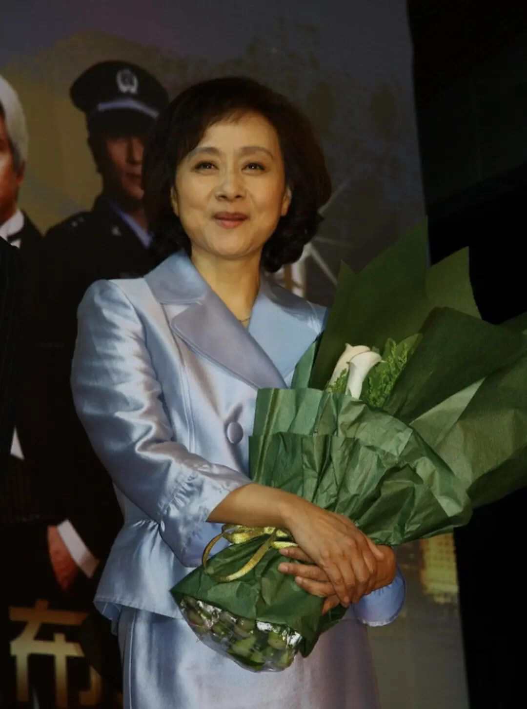 黄梅莹的穿搭,黄梅莹70岁穿搭