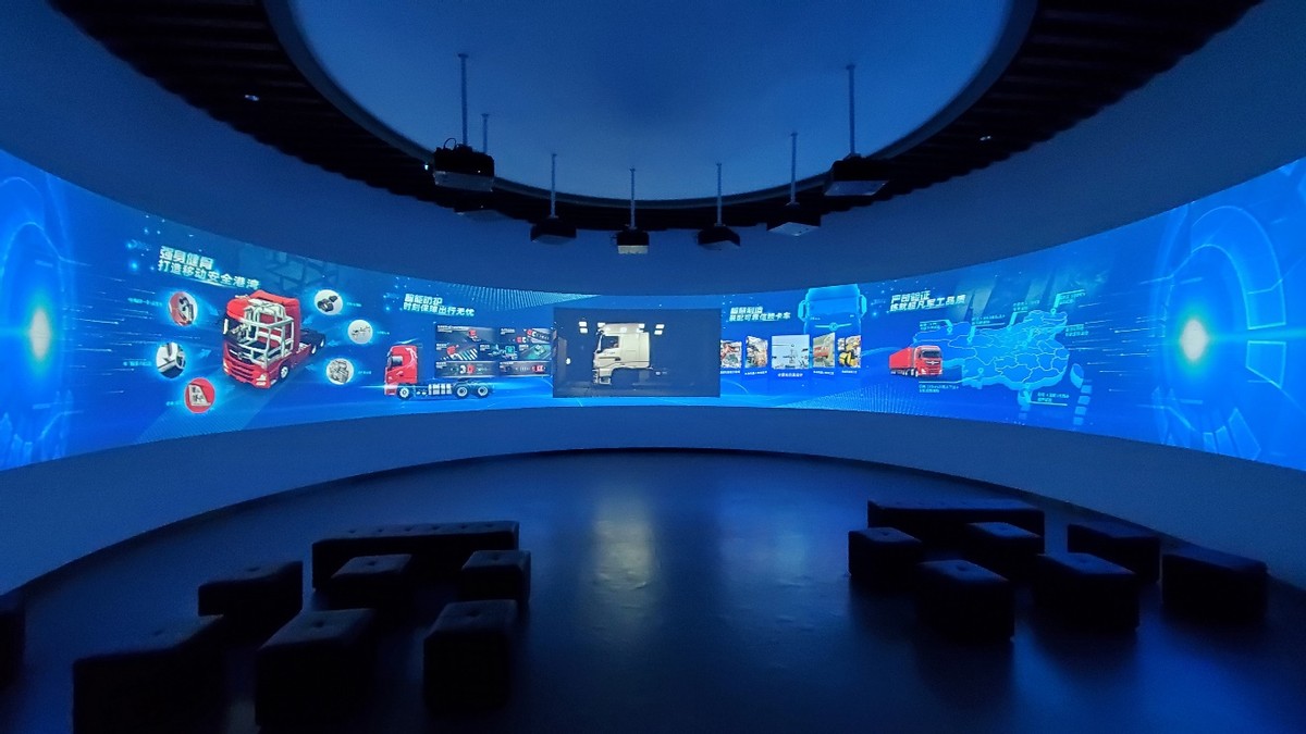 沉浸式体验汽车东风,东风商用车有限公司品牌体验中心