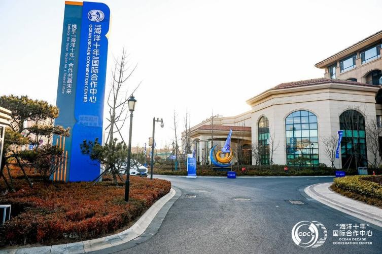 匠新、大宇宙等企业考察团一行走进青岛西海岸新区