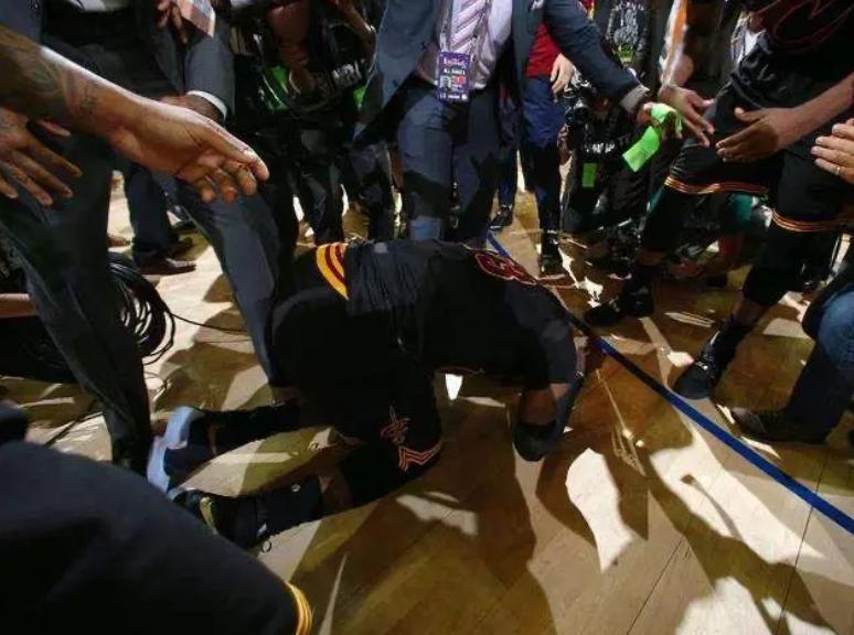 盘点那些离谱的判罚,震惊世界的五大判罚