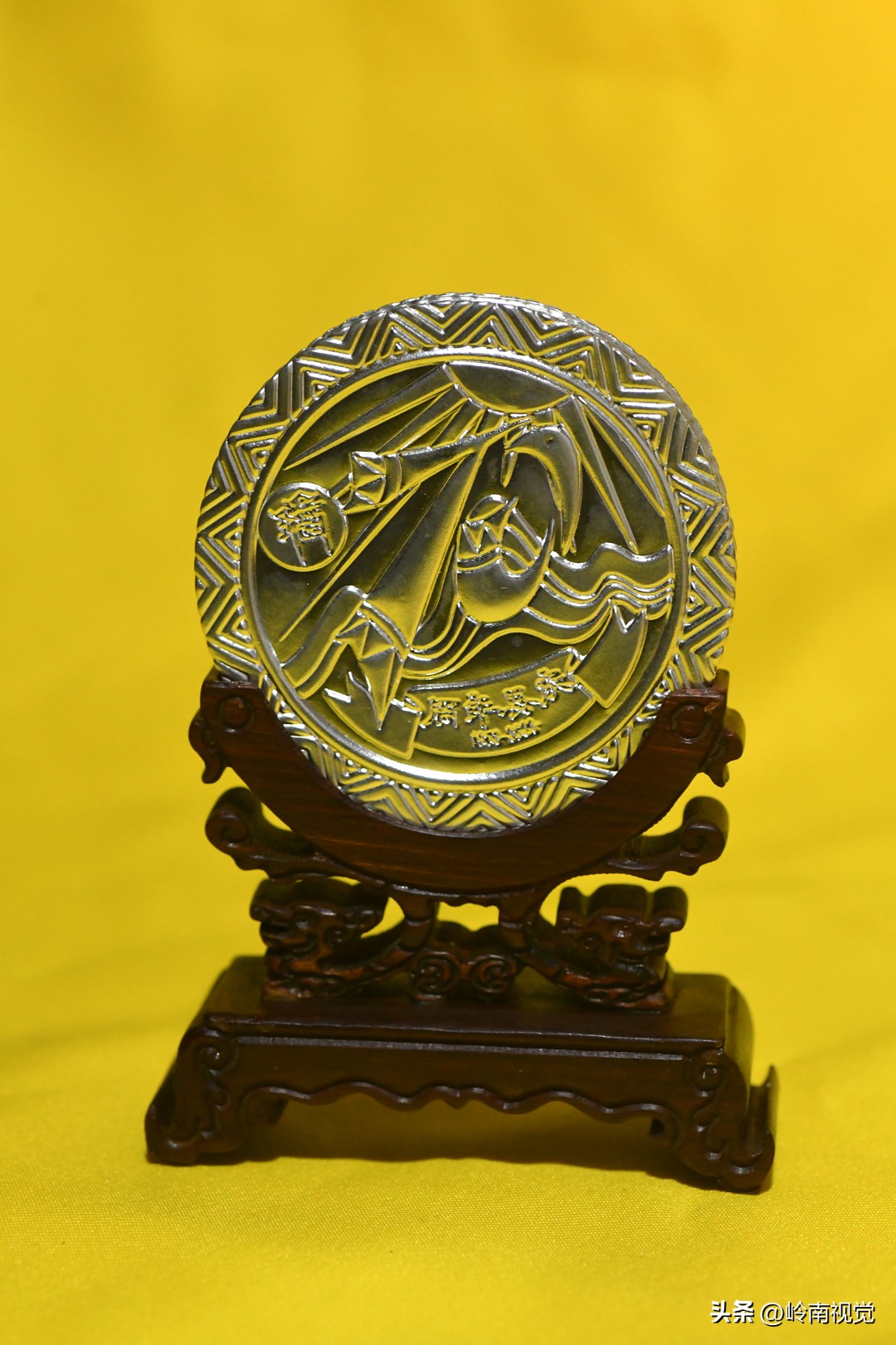 唐大打十斤：打造“银”的世界的非遗传承人