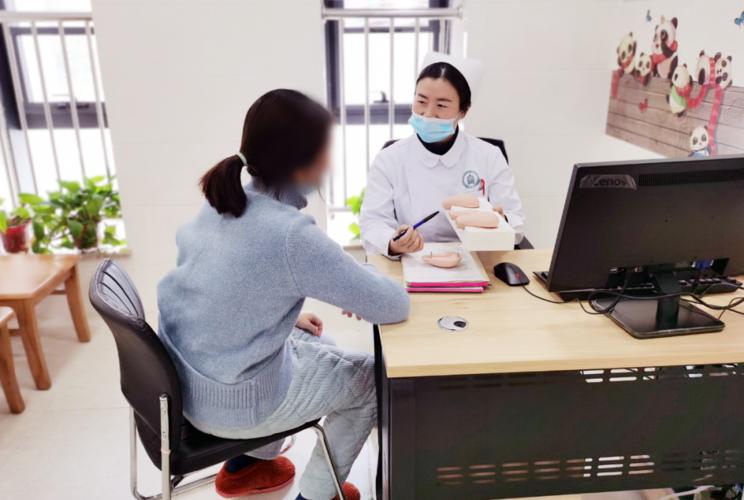 割痔疮大学生病例,二十多岁女生割痔疮