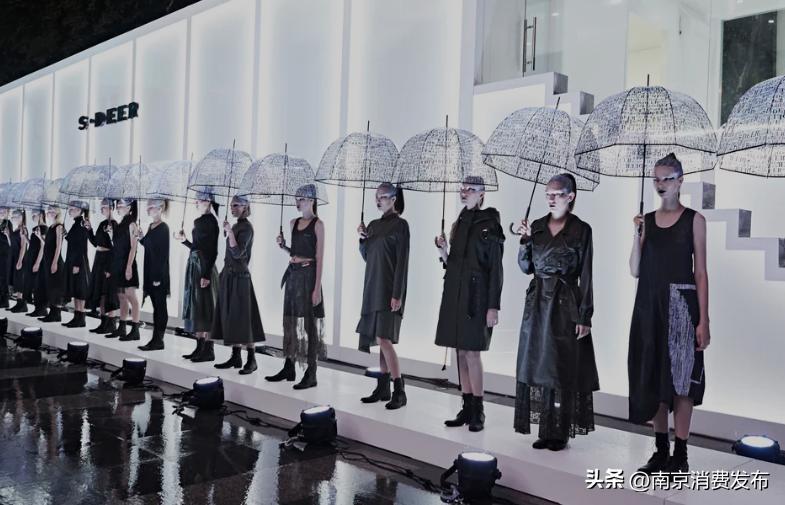 妖精的口袋奥莱旗舰店,妖精的口袋服饰奥莱旗舰店