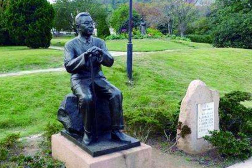 万国公墓的宋氏墓园留下许多谜团,万国公墓埋葬了哪些人