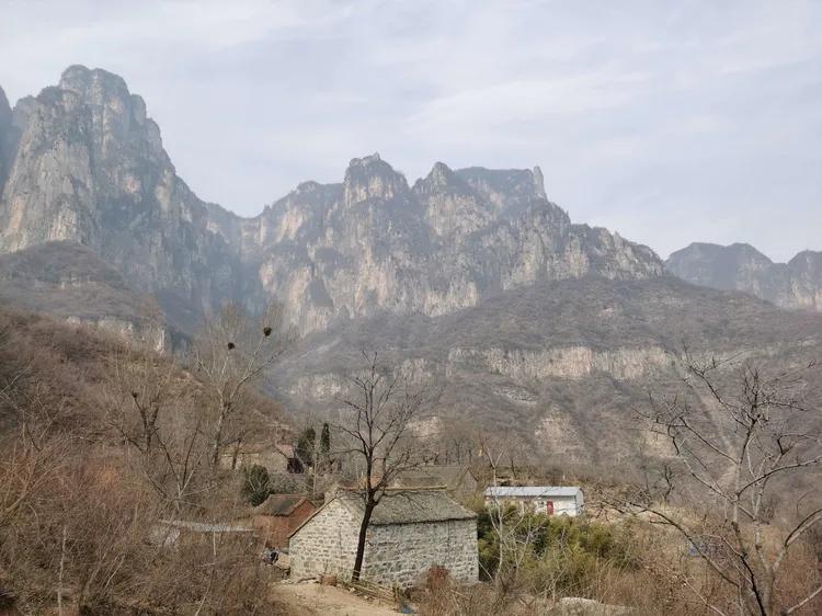 绝壁大梯白云寺,徒步白云寺