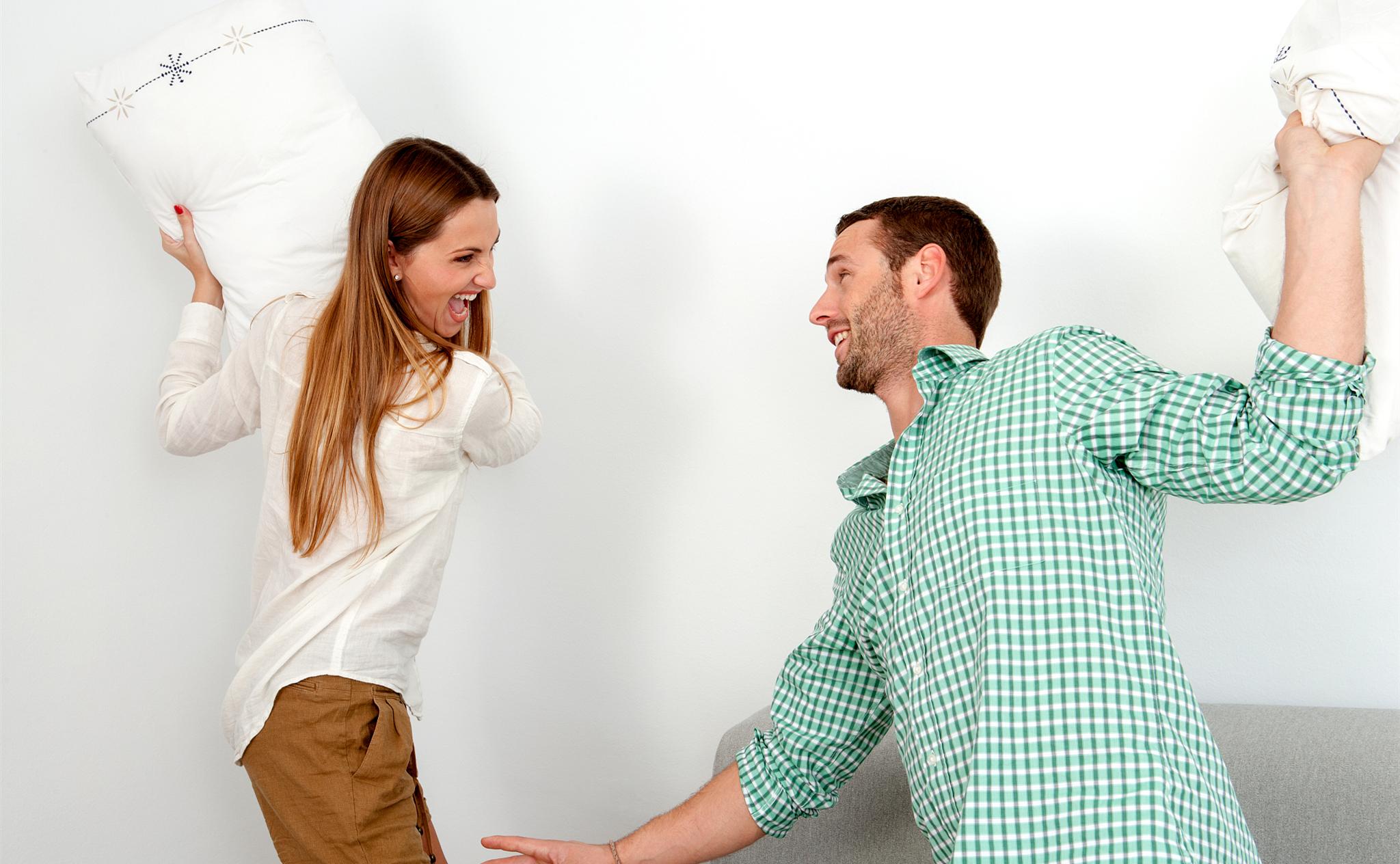 老公弟弟欠我们钱要怎么开口要,老公弟弟欠钱哥哥需要还吗