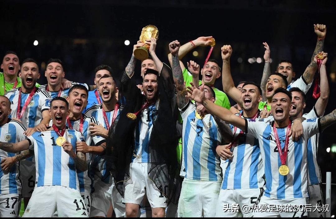 梅西大满贯,梅西大满贯超越两代球王