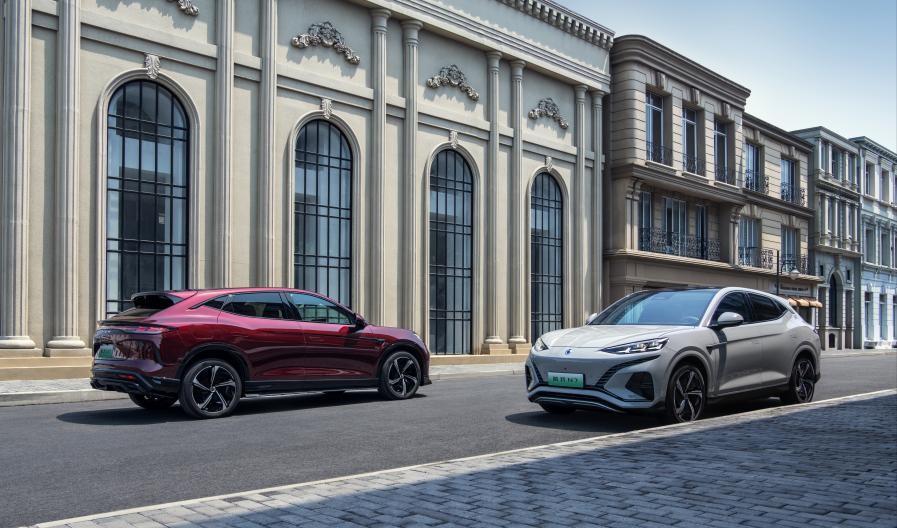 腾势n7是轿跑suv吗,腾势n7上市豪华suv中的全能型战士