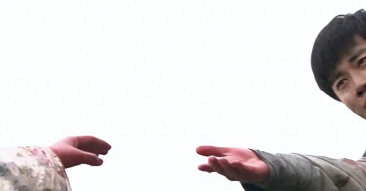 胸罩*点露**,花式泳衣,这些辣眼睛的操作,导演肚子里没一点墨水吗