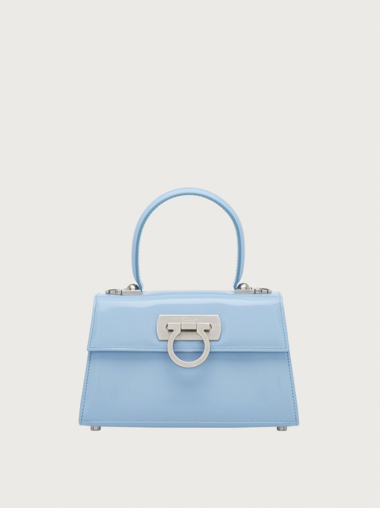 时髦妈妈最戴得出门的体面礼！精选高辨识度经典符码包