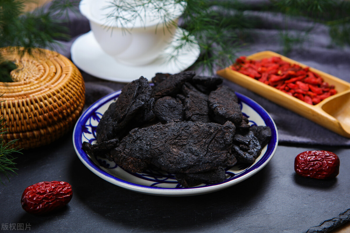 勃起不持久，途中出现疲软，该如何合理使用药物？