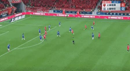 中超武磊建功海港1-1十人申花,中超第一轮上海海港对阵武汉三镇