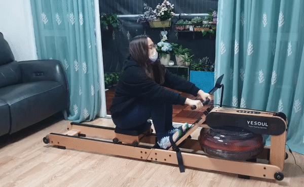 野小兽划船机r40s如何更换电池,野小兽划船机r40s好还是r30好