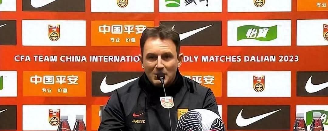 崔康熙辞去申花主帅,崔康熙为啥不接任中国主教练