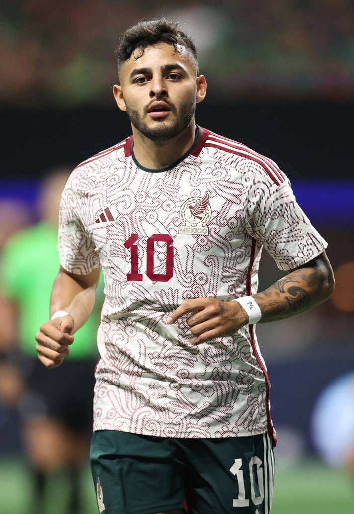 卡塔尔世界杯白色球衣是哪个队,卡塔尔世界杯法国球衣