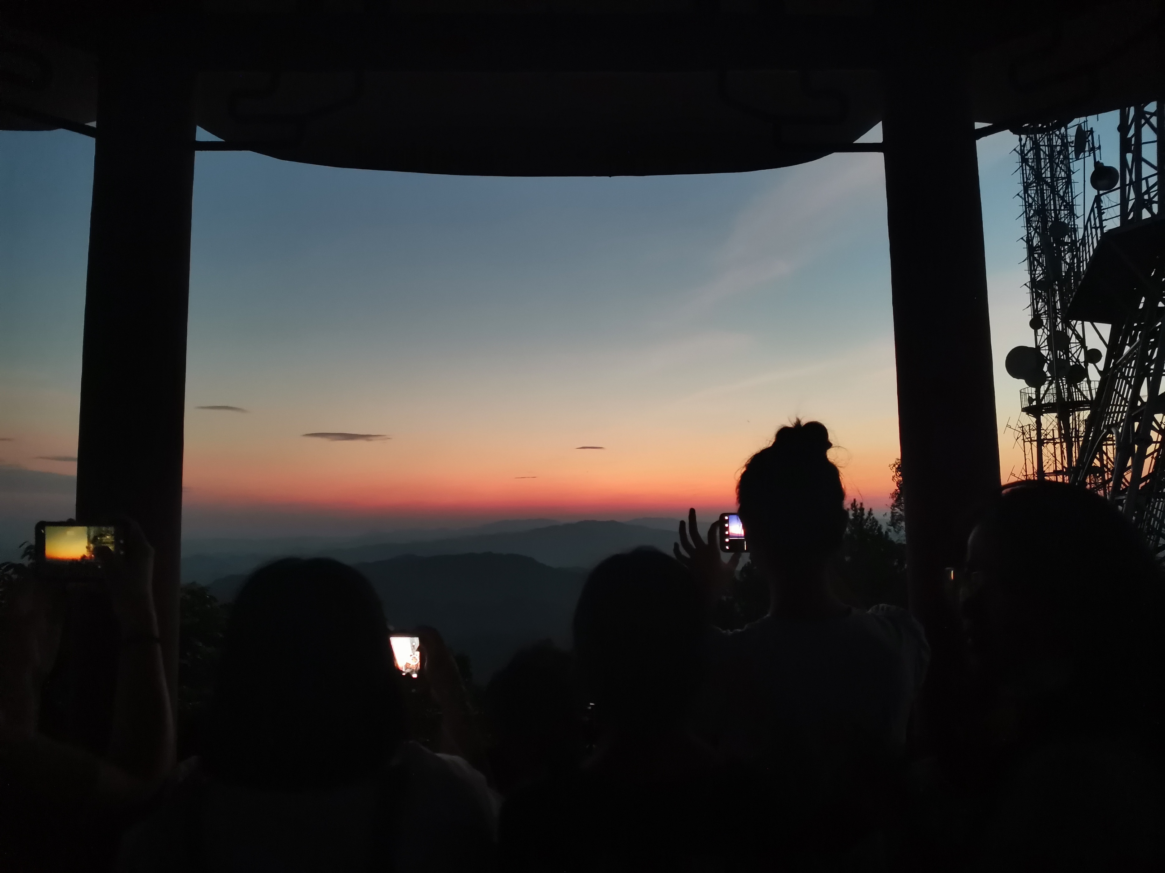 梧州白云山日出最新视频,白云山景区梧州开放时间