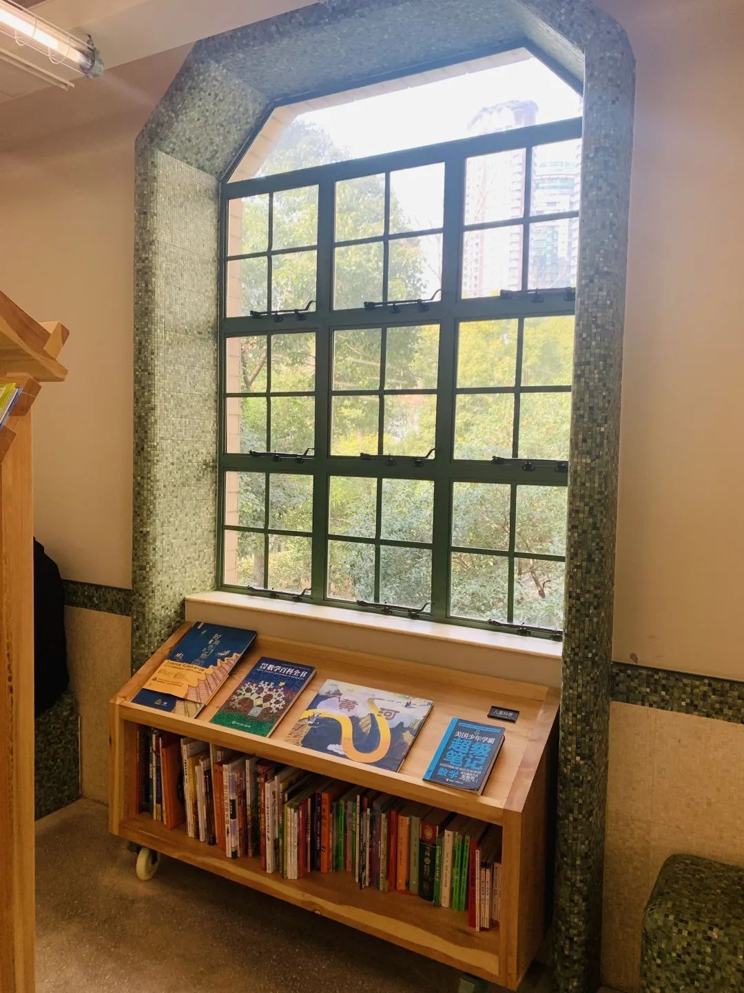 灏忓竷鎽勫奖鍥㈤槦,灏忓竷鎽勫奖