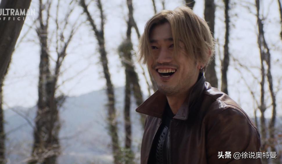 德凯奥特曼的变身器被人发现,捷德奥特曼神秘人变身