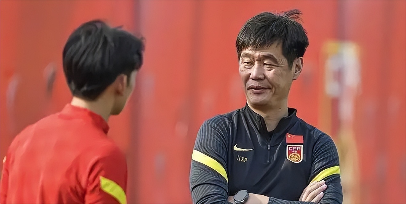 高洪波李铁李霄鹏朱广沪各自成绩,李霄鹏国足个人简历